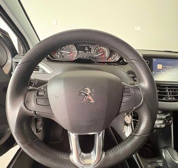 Peugeot 2008 signature 110 (2019)