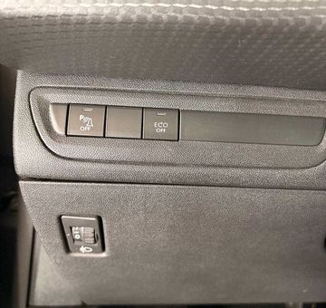 Peugeot 2008 signature 110 (2019)