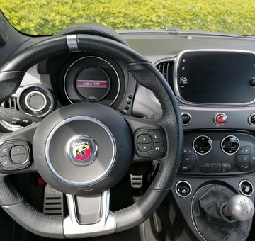 Abarth 595 1.4 T-Jet Turismo Met GPS & Sens A