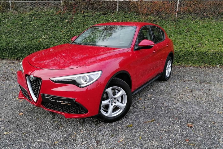 Alfa Romeo Stelvio 2.0 T AWD Super 200PK met GPS, PARKS V+A + CAM (2018)