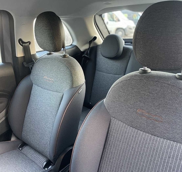 Fiat 500e 42 kWh Icon, GPS + Carplay + Sensor achter