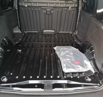 Peugeot Partner 1.5 BlueHDi L1 STD Light NIEUW