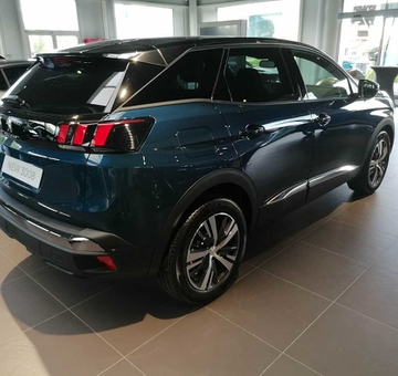 Peugeot 3008 1.2 PureTech Allure Pack 0KM (2023)