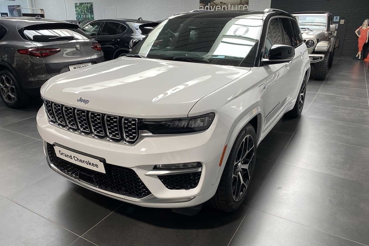 Jeep Grand Cherokee 2.0 Turbo 4xe PHEV Summit FULL OPTION (2023)