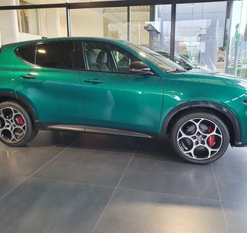 Alfa Romeo Tonale 1.5 MHEV, Veloce Meerdere kleuren beschikbaar! (2023)