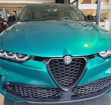 Alfa Romeo Tonale 1.5 MHEV, Veloce Meerdere kleuren beschikbaar! (2023)