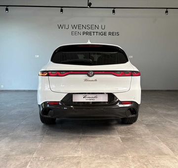 Alfa Romeo Tonale 1.5 MHEV, Veloce Meerdere kleuren beschikbaar! (2023)