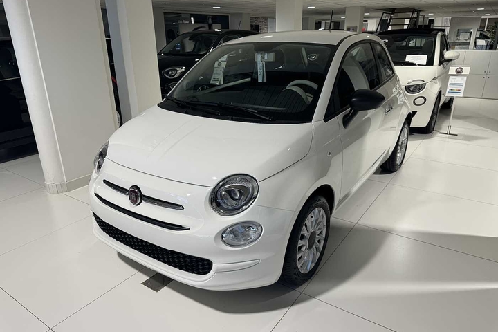 Fiat 500 1.0i MHEV Met Airco & Carplay (2023)