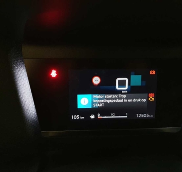 Citroen C4 1.2 PureTech Shine Pack S&S 130pk met Verw Zetel (2023)